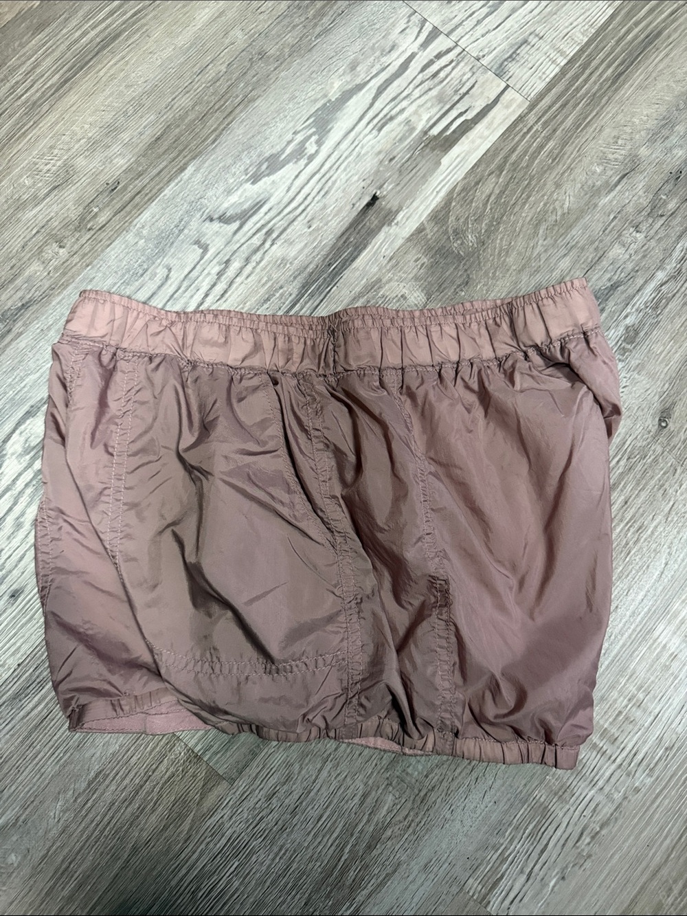 FP Movement by Free People Sunshine Bubble Hem Mauve Shorts Size M - Picture 3 of 8